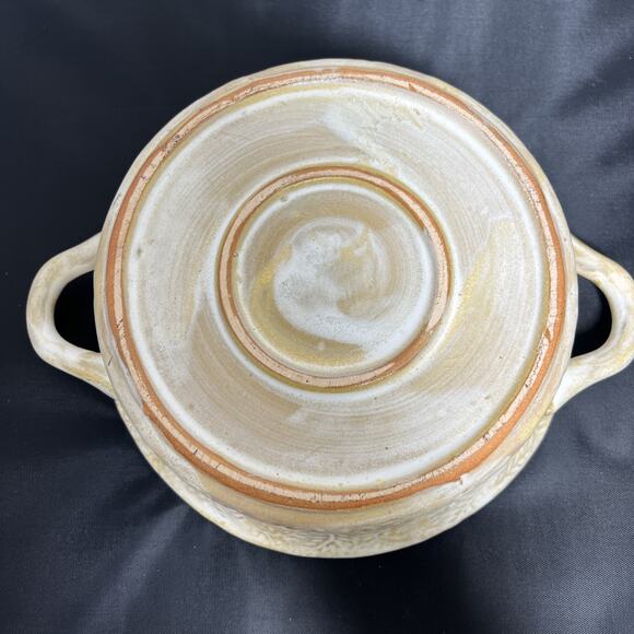 Terra Cotta Studio Stamped Pattern Pottery Baking Dish Unmarked Yellow Ivory - Picture 8 of 11